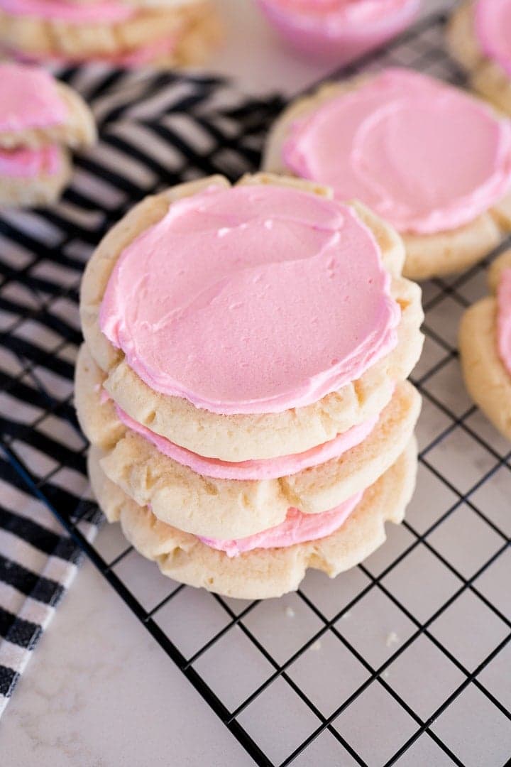 Copycat Crumbl Chilled Sugar Cookies - Cooking With Karli - Image 1