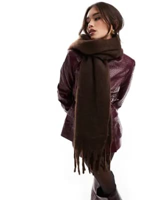 Bershka - Écharpe chunky douce - Marron - Image 1