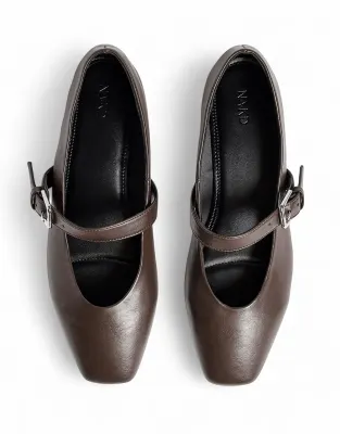 NA-KD Strap detail ballerinas in brown - Image 1