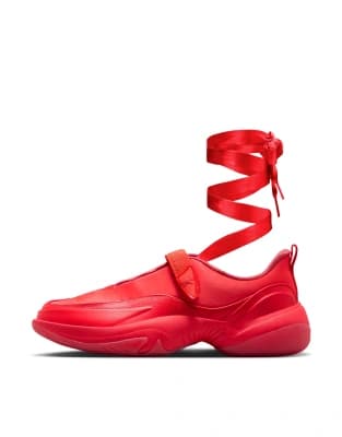 Nike Jordan Pointe sneakers in red - Image 1