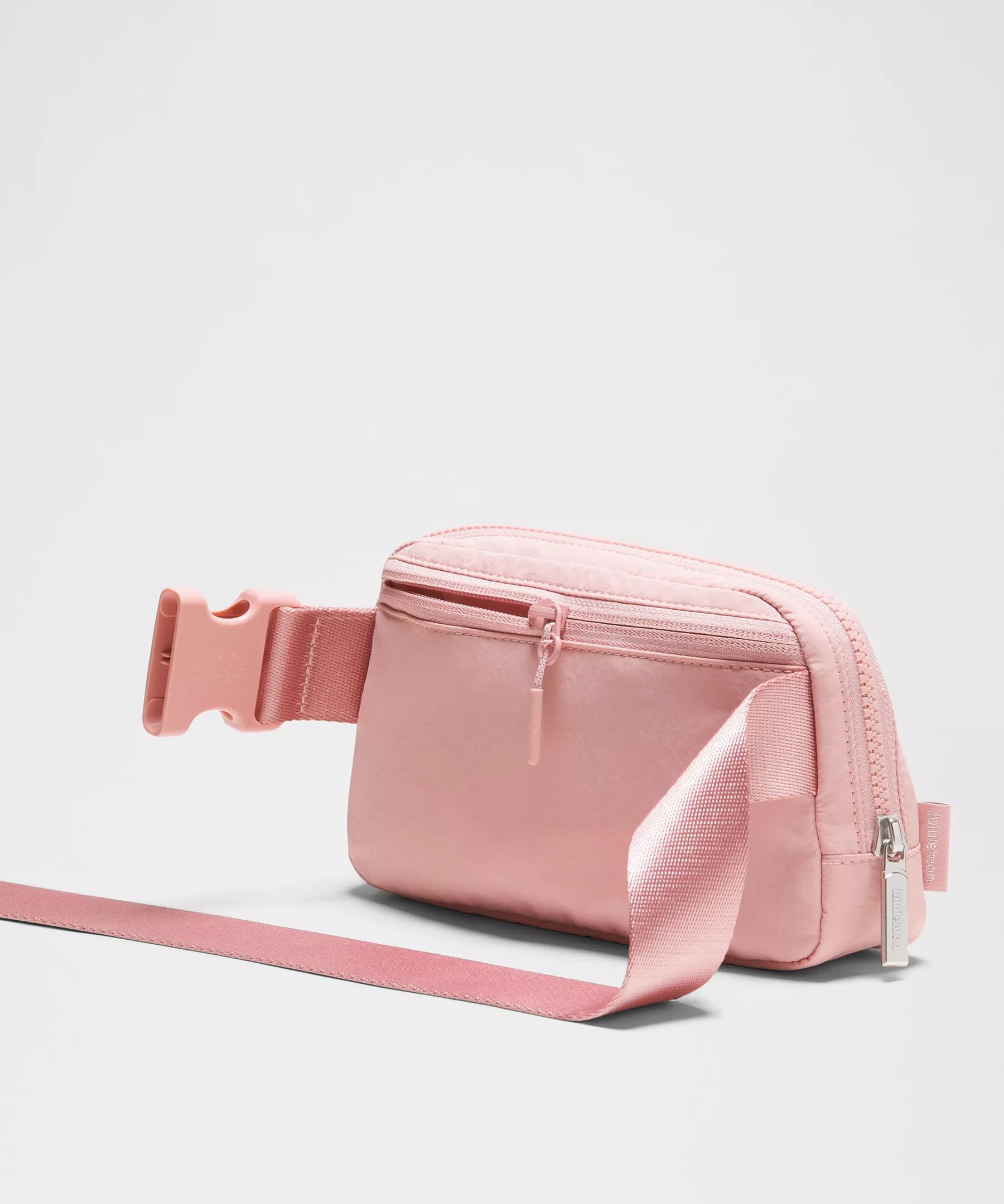 Everywhere Belt Bag 1L thumbnail 3