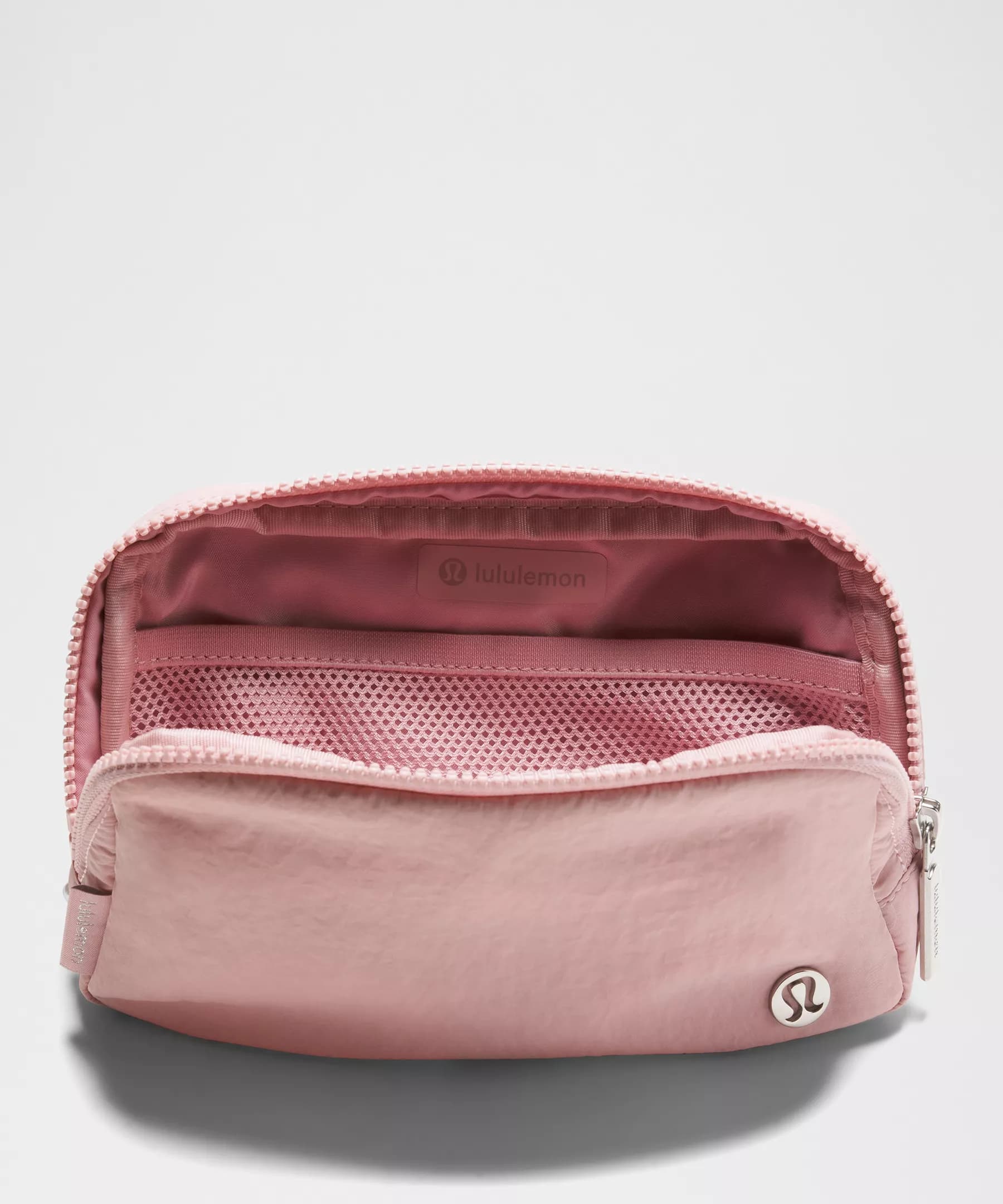 Everywhere Belt Bag 1L thumbnail 4
