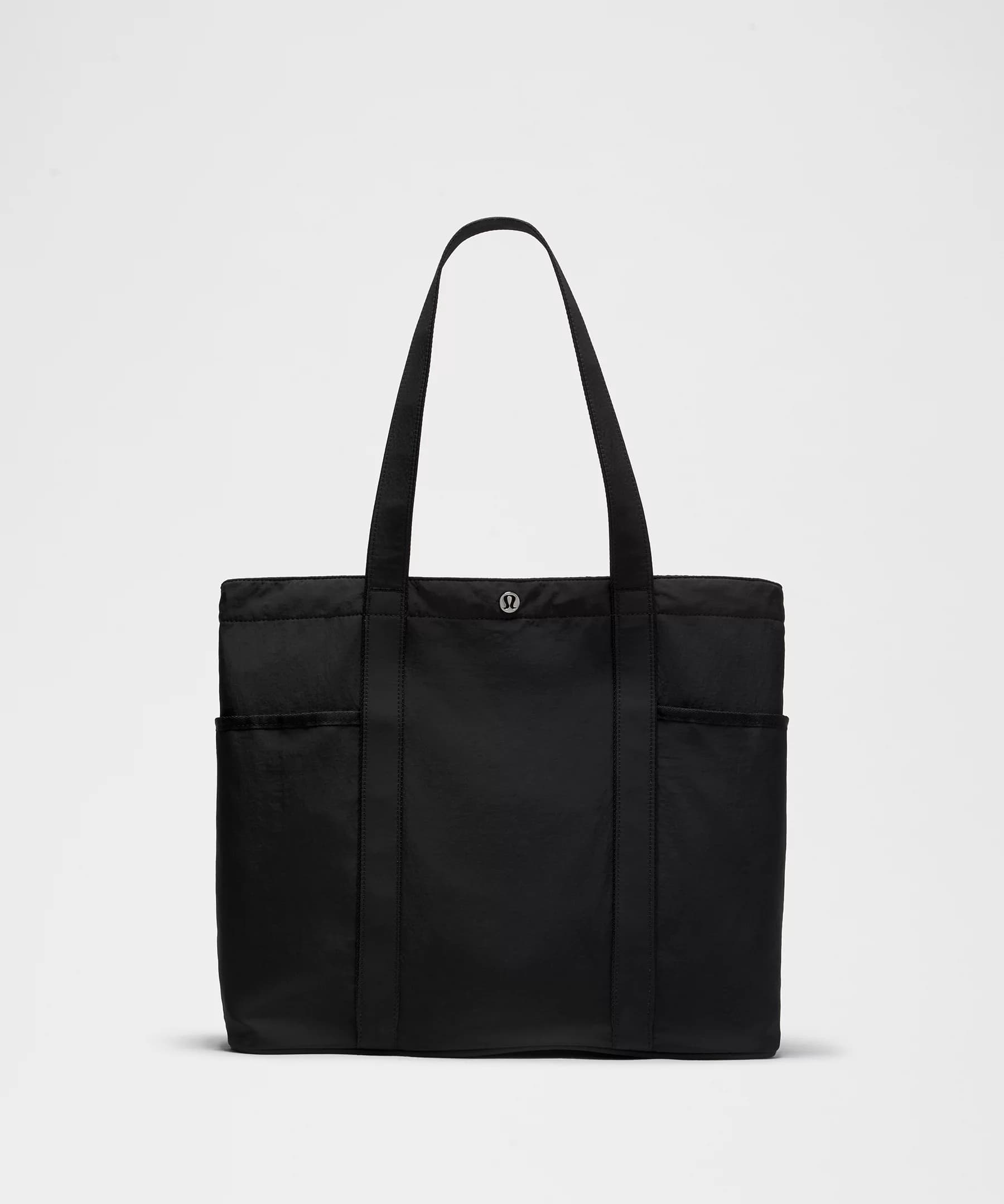 Daily Multi-Pocket Tote Bag 20L - Black - ONE SIZE - Image 1