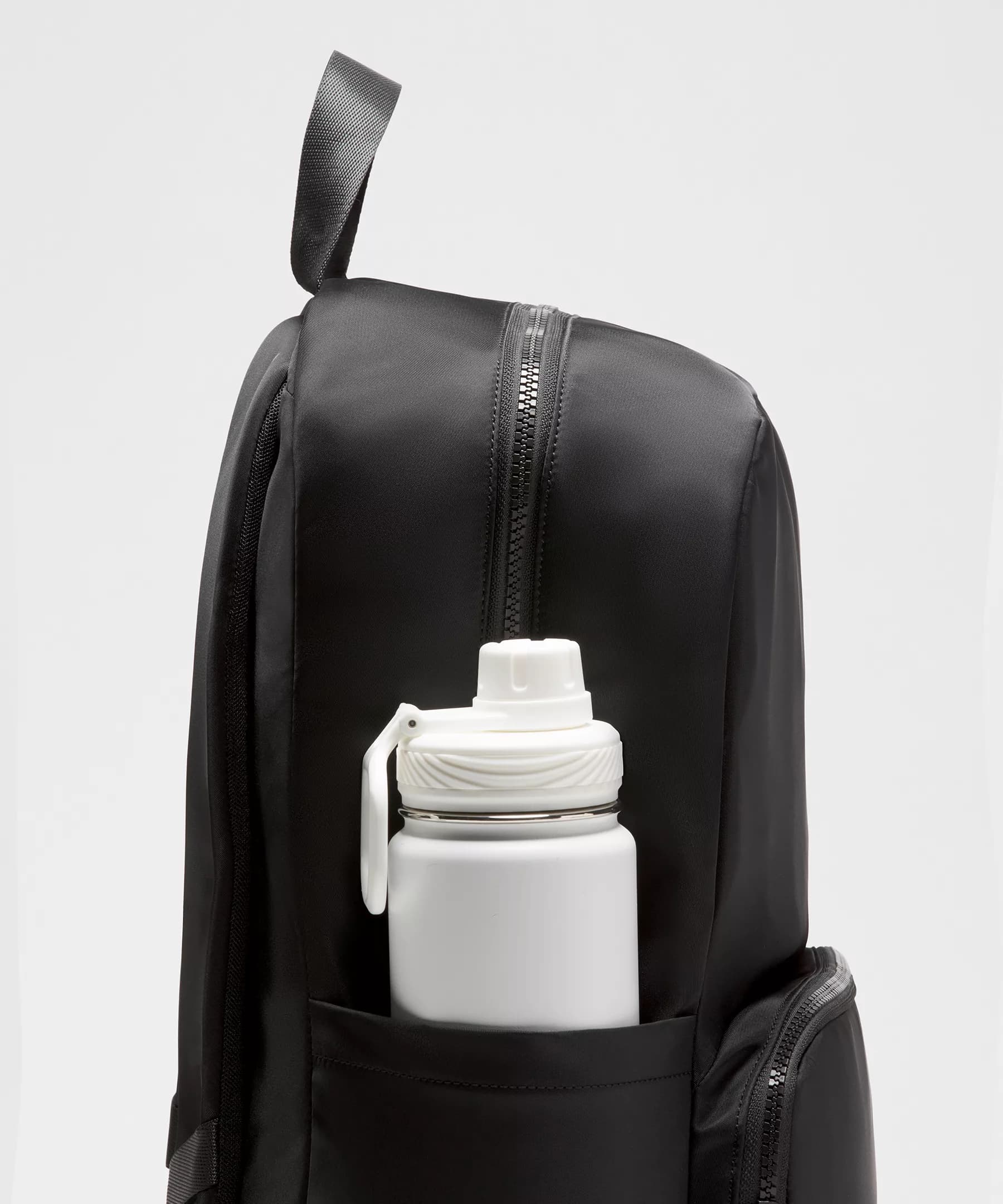 Everywhere Backpack 22L thumbnail 4