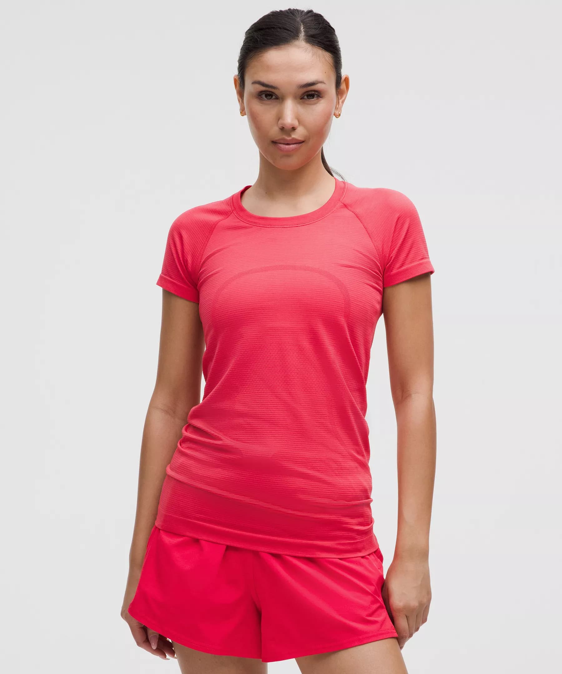 Swiftly Tech Short-Sleeve Shirt 2.0 *Hip Length - Image 1