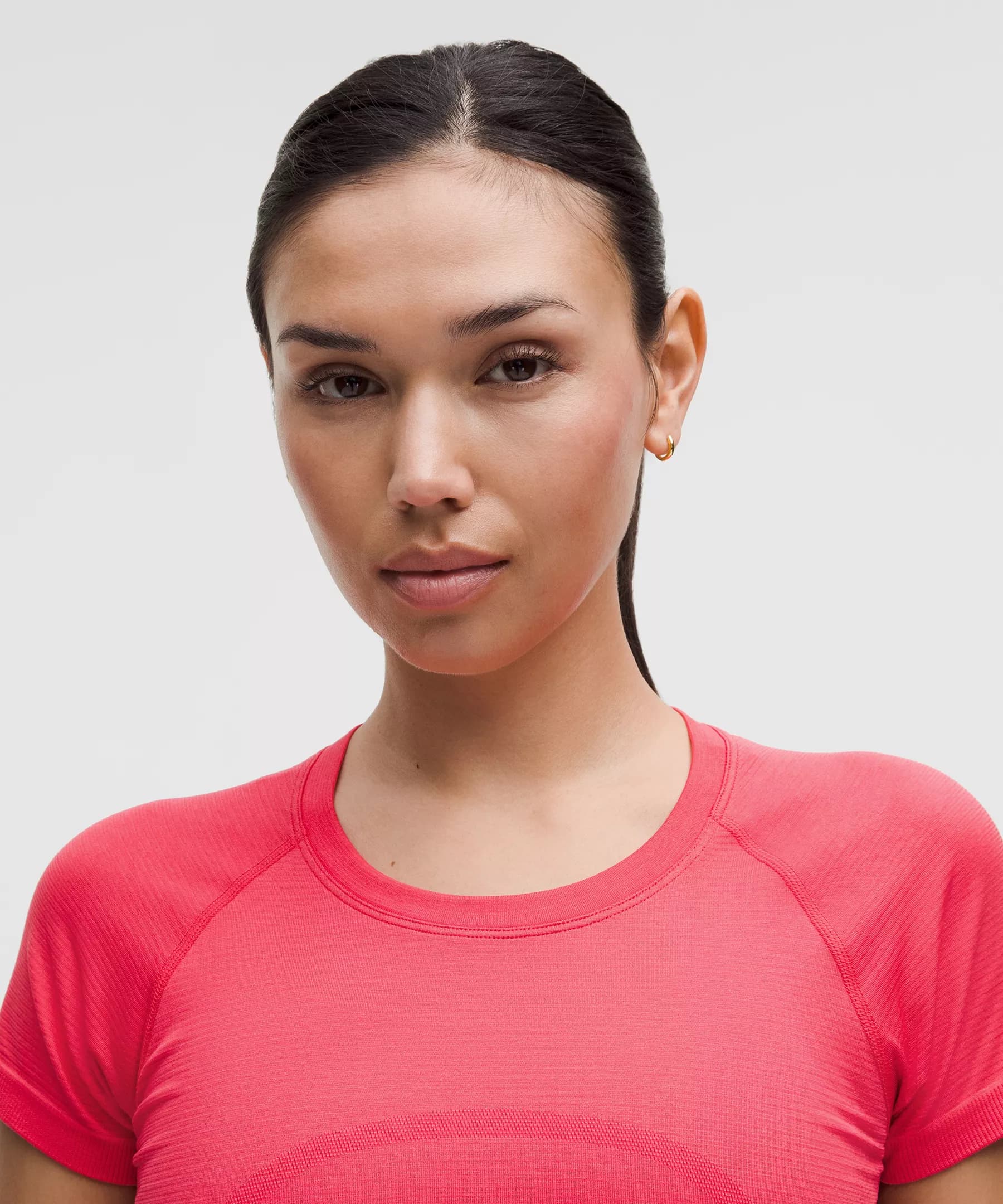 Swiftly Tech Short-Sleeve Shirt 2.0 *Hip Length thumbnail 4