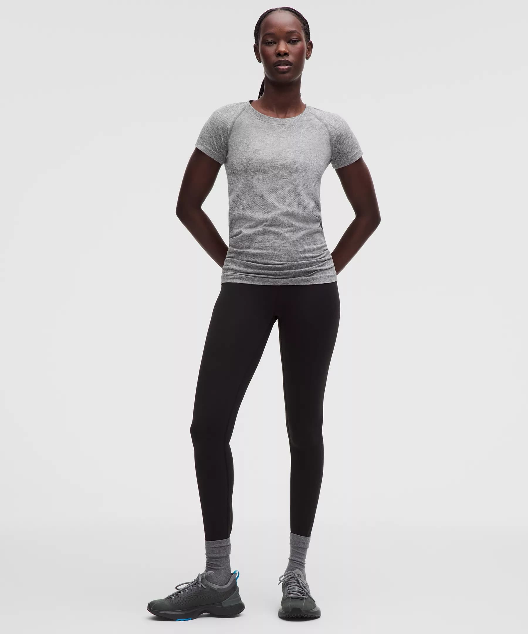 Swiftly Tech Short-Sleeve Shirt 2.0 *Hip Length thumbnail 2