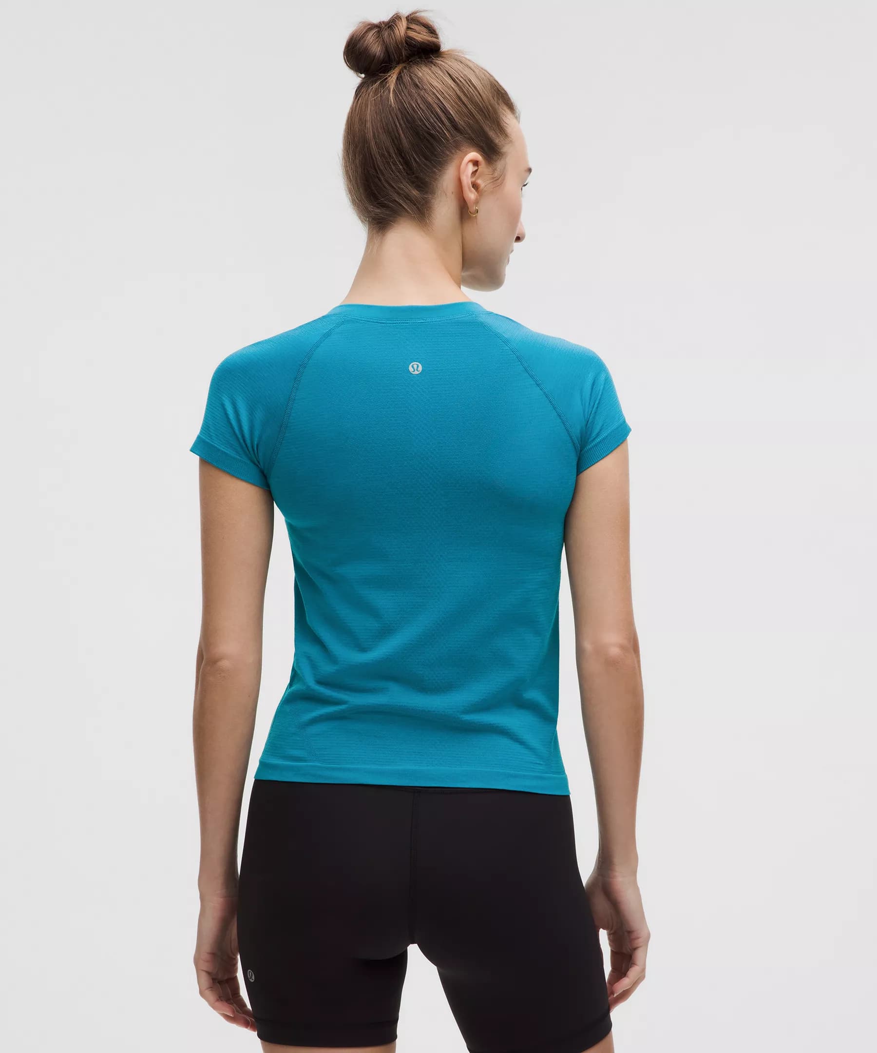 Swiftly Tech Short-Sleeve Shirt 2.0 *Waist Length thumbnail 3