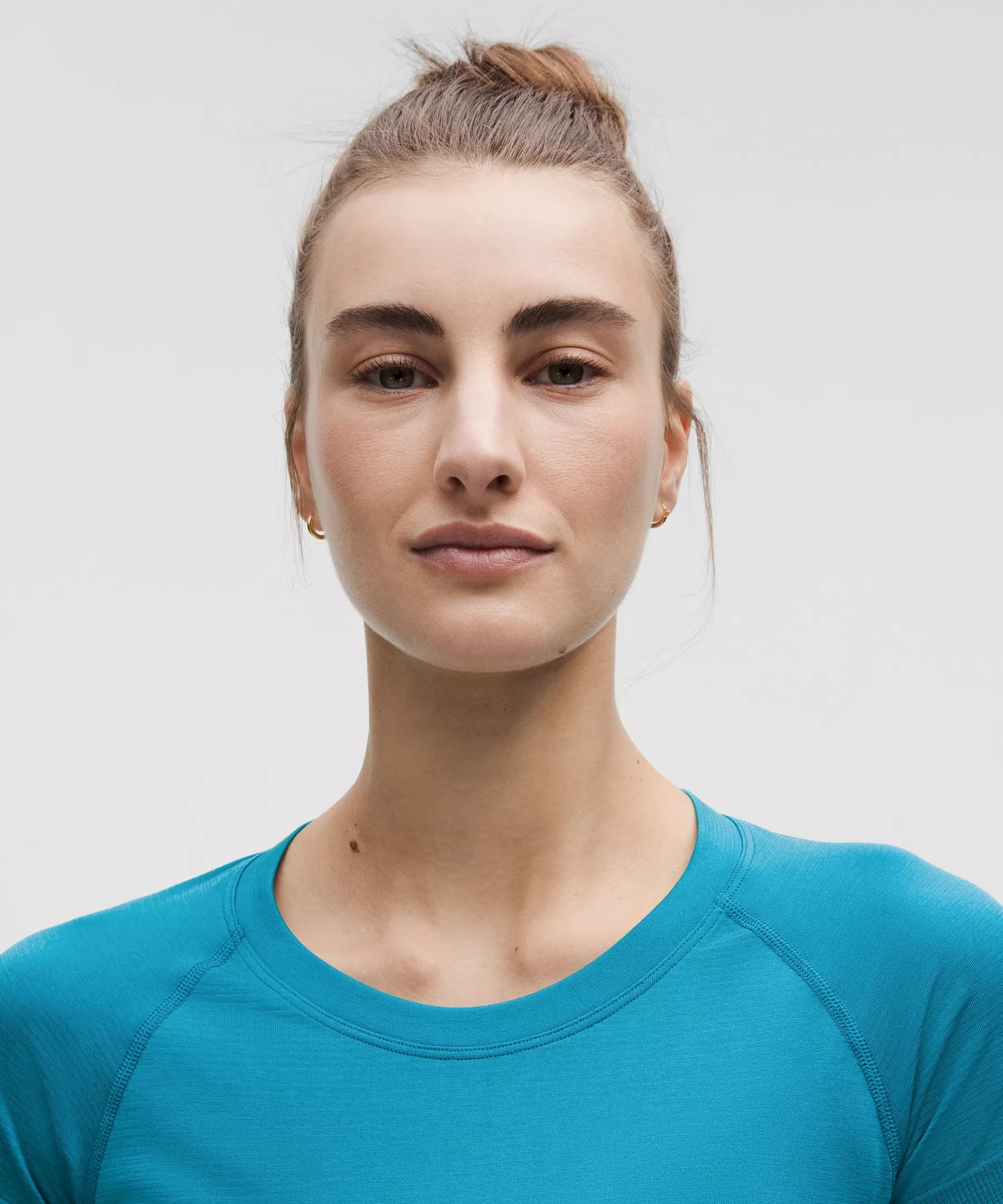 Swiftly Tech Short-Sleeve Shirt 2.0 *Waist Length thumbnail 4