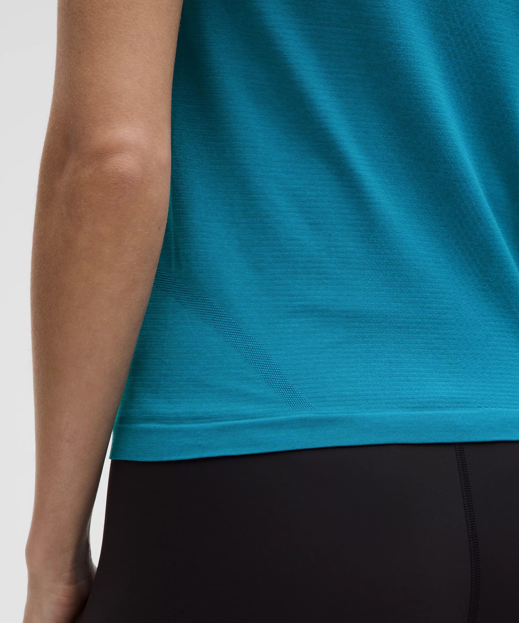 Swiftly Tech Short-Sleeve Shirt 2.0 *Waist Length thumbnail 5