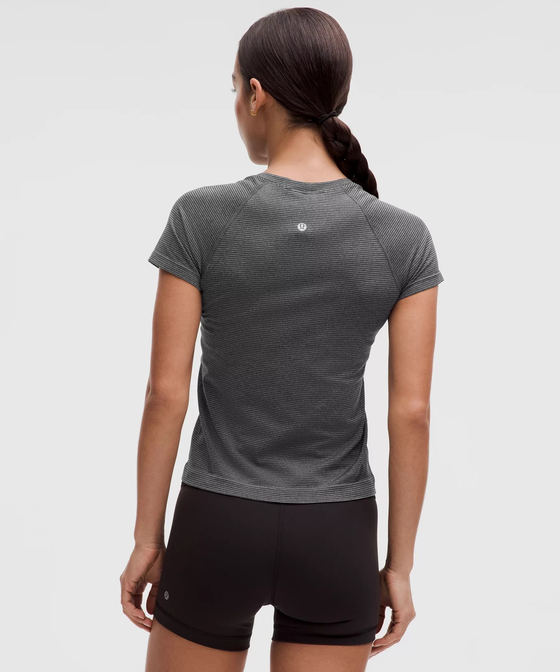 Swiftly Tech Short-Sleeve Shirt 2.0 *Waist Length thumbnail 3