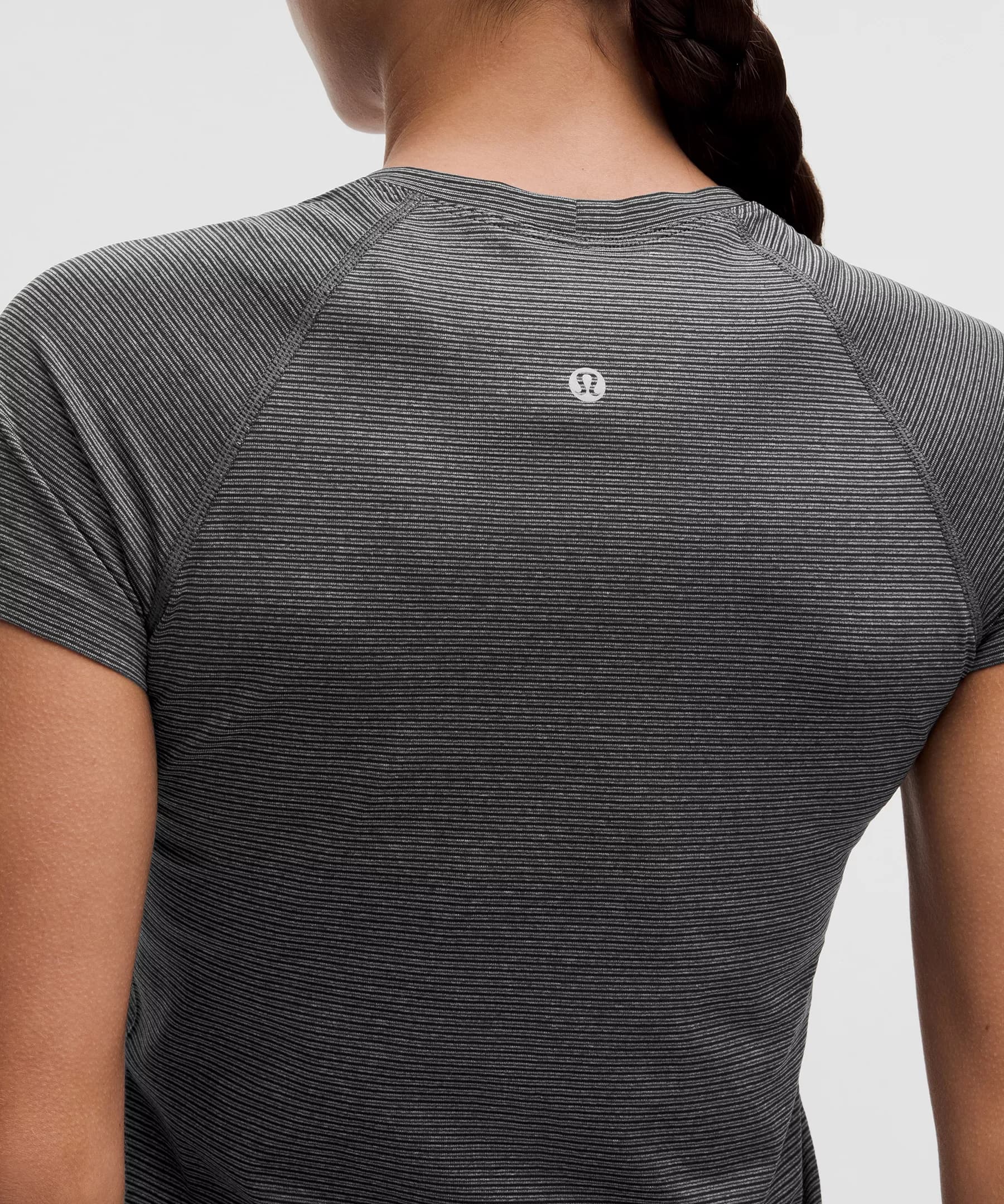 Swiftly Tech Short-Sleeve Shirt 2.0 *Waist Length thumbnail 5