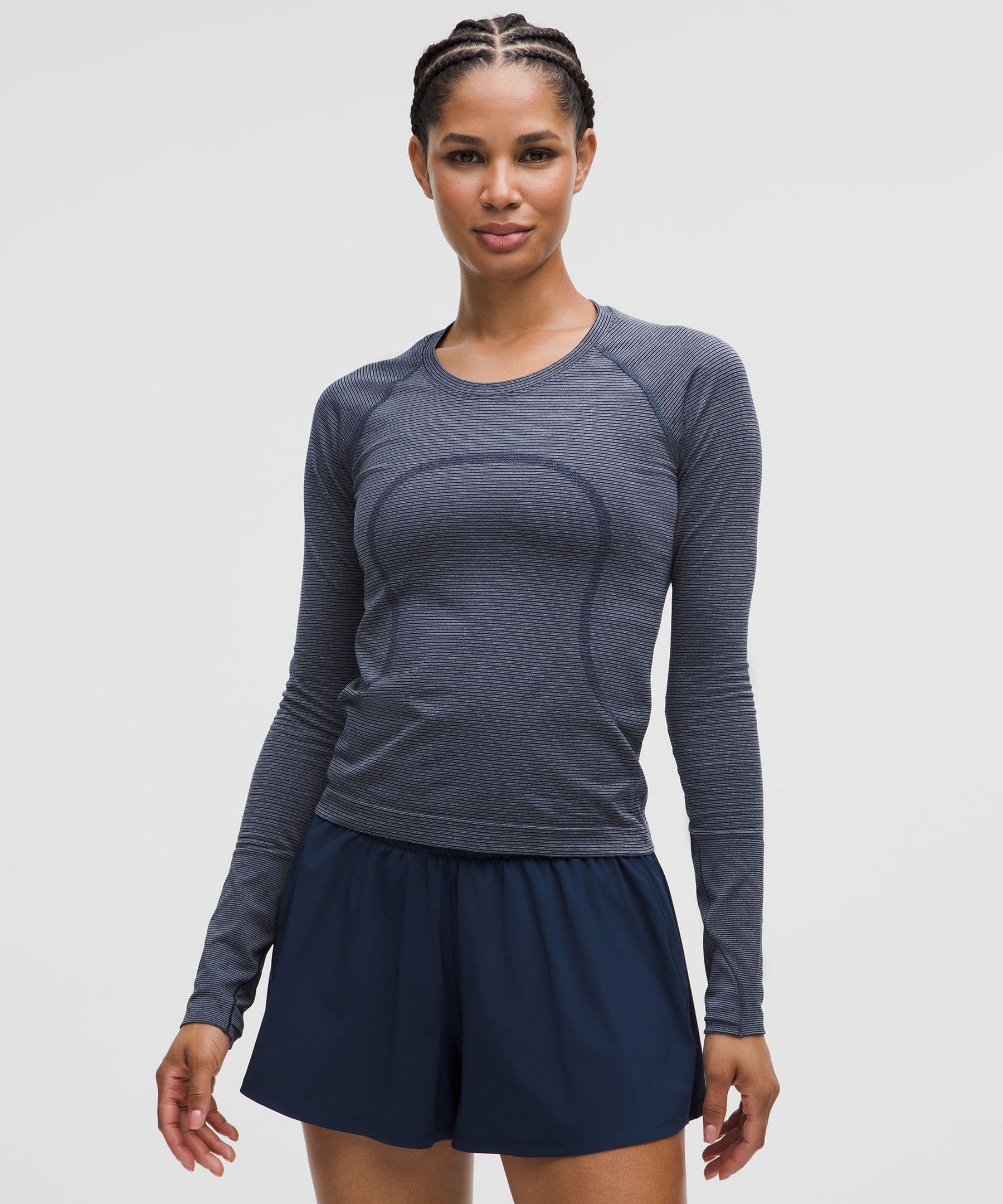 Swiftly Tech Long-Sleeve Shirt 2.0 *Waist Length - Spandex Stripe Club Blue/White - 2