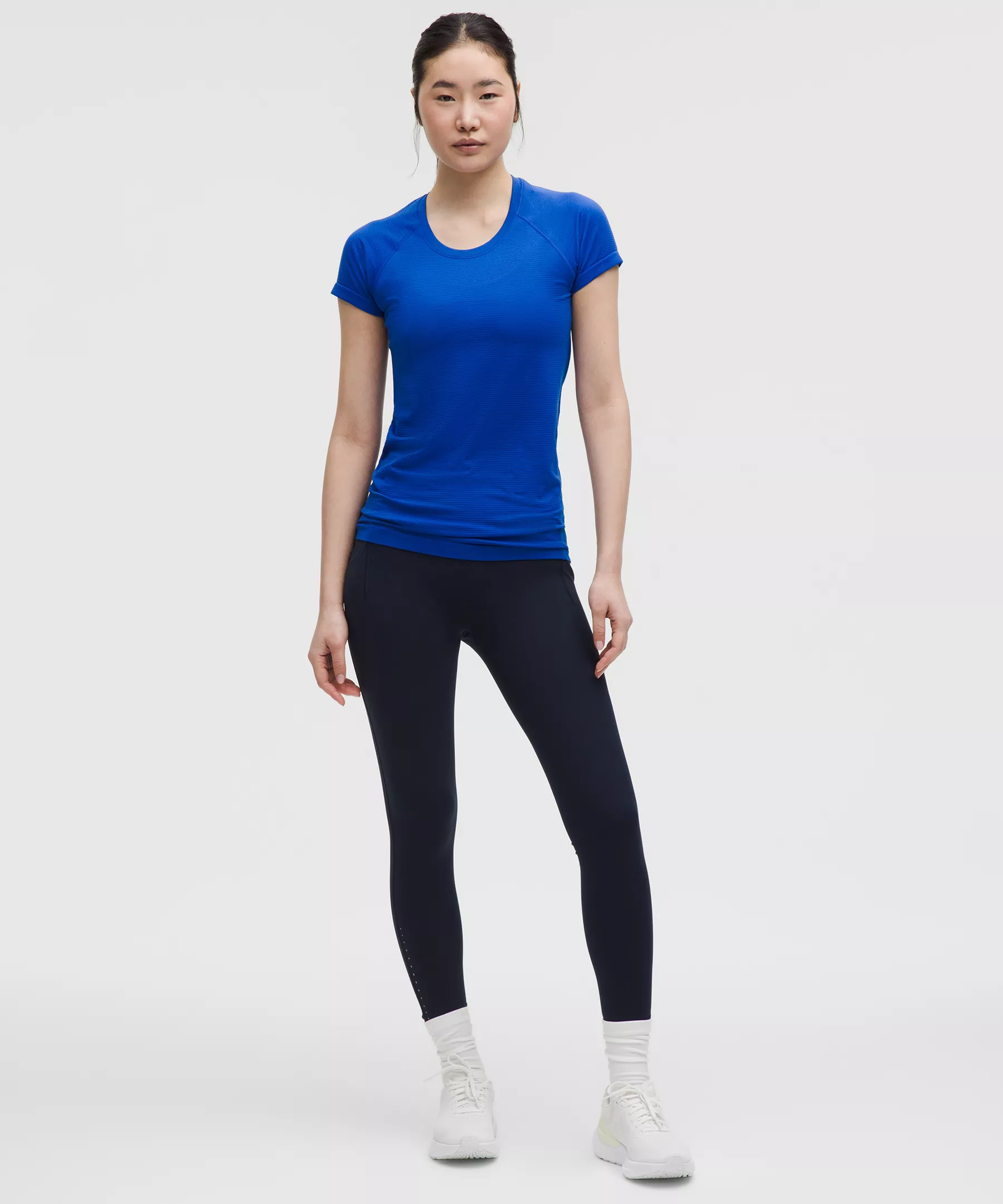 Swiftly Tech Short-Sleeve Shirt 2.0 *Hip Length thumbnail 2
