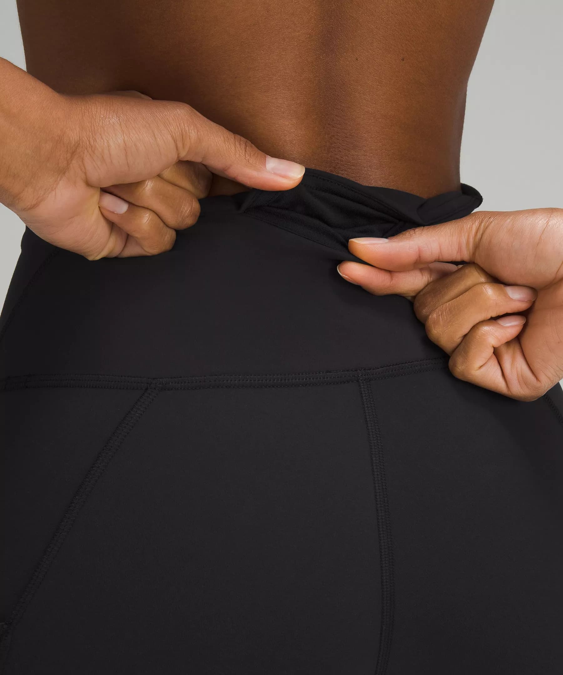 Wunder Train High-Rise Tight with Pockets 28" thumbnail 5