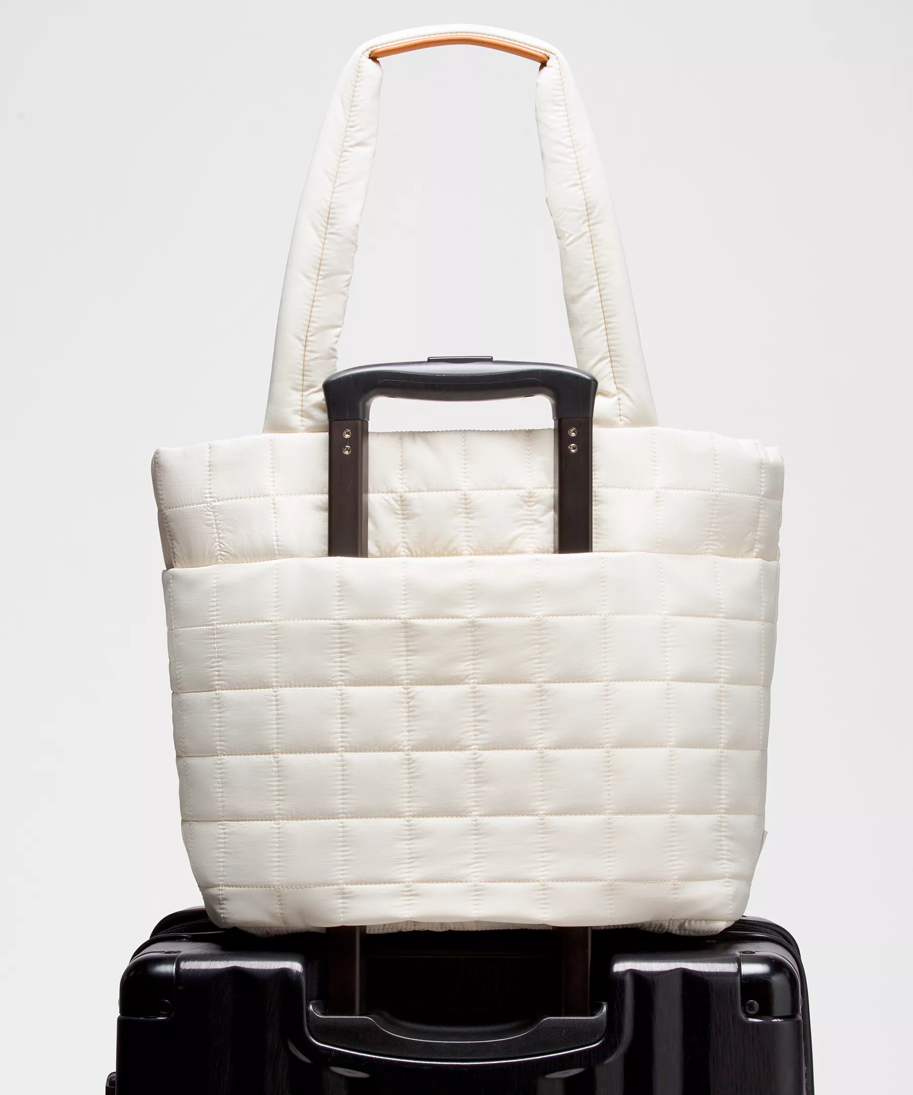 Quilted Grid Tote Bag 12L thumbnail 6