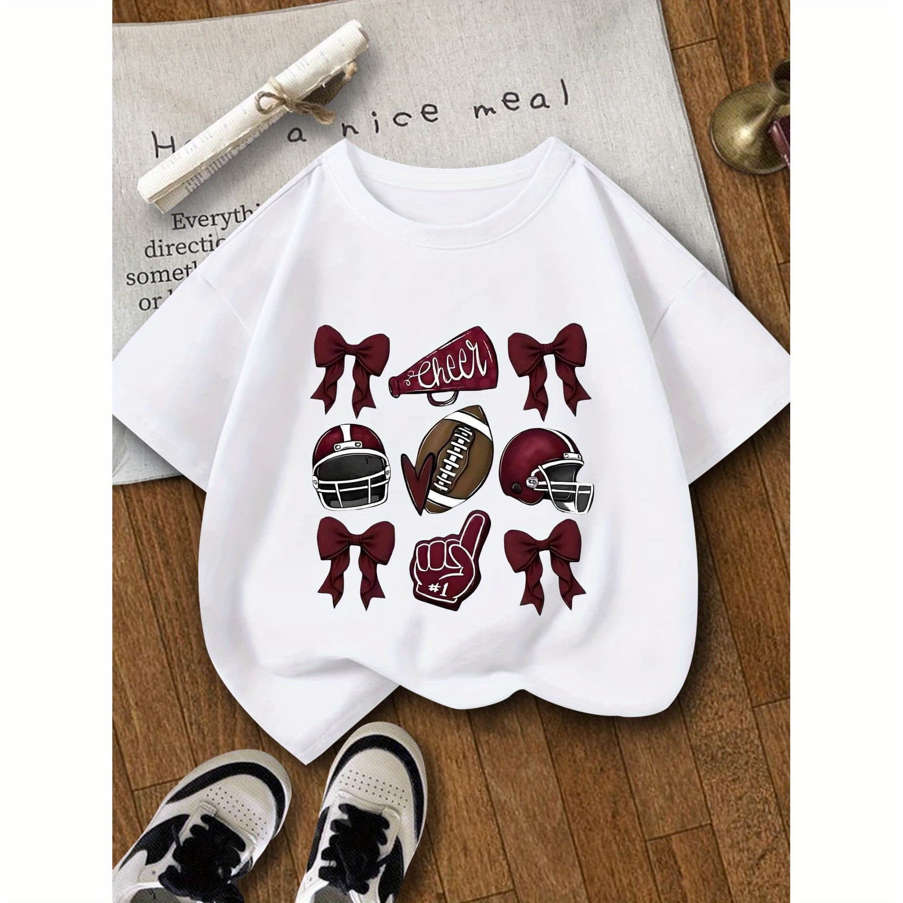 Kids' Summer Short Sleeve T-Shirt with Football Glove & Bow Print - Soft, Stretchy, Comfortable Round Neck Top for Girls Aged 7-14, Perfect for Casual Outdoor Activitie