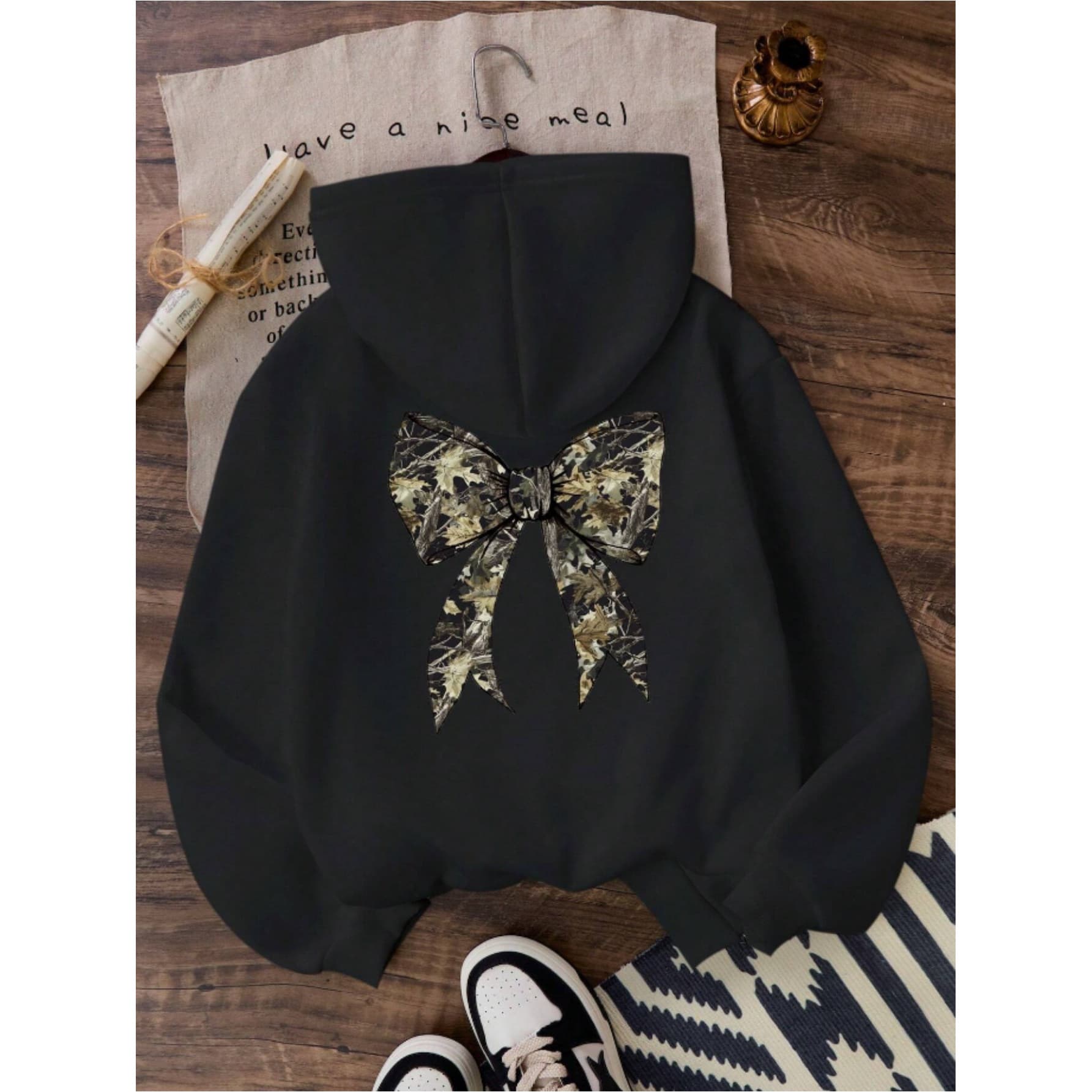 [Casual Hooded Sweatshirt] Casual Women's Hooded Sweatshirt | 260gsm Knit Fabric, Cartoon Bow & Camo Print, Adjustable Drawstring Hood, Cozy Fall Winter Pullover, Machine Washable, Durable Pullover, Sweater Hoodie, Autumn Apparel