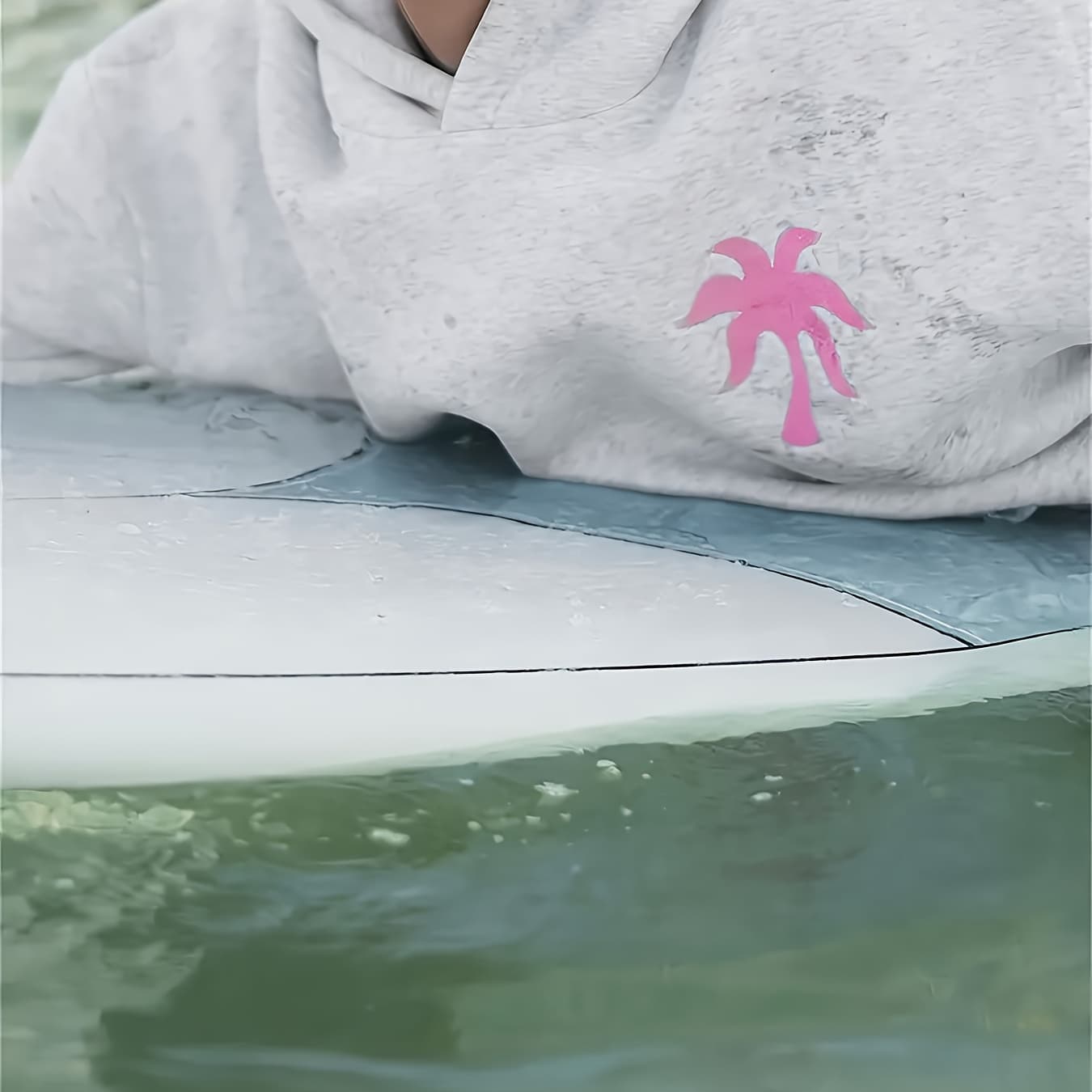 Women's Oversized Zip-Up Hoodie - Pastel pink Y2K Hip-Hop Streetwear Jacket with Long Sleeves, Pullover Zipper Hoodie for Women, Casual Layering Sweatshirt for Everyday & Formal Outfits