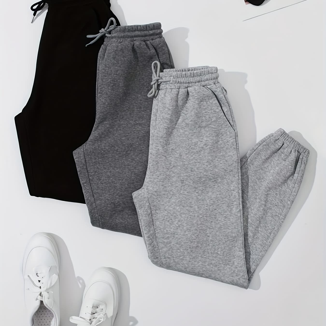 3 Pairs Women'S Solid Color Casual Jogging Pants with Elastic Drawstring Waist - All-Season Comfort, Lightweight & Breathable for Gym, Lounge, Casual Attire - Black, Heather Grey, Light Grey, Jogging Pants, Gym Apparel, Minimalist Design, Smooth Texture Fabric, Lounge Wear, Sporty Style, Stretchy Material, Fitness Enthusiasts