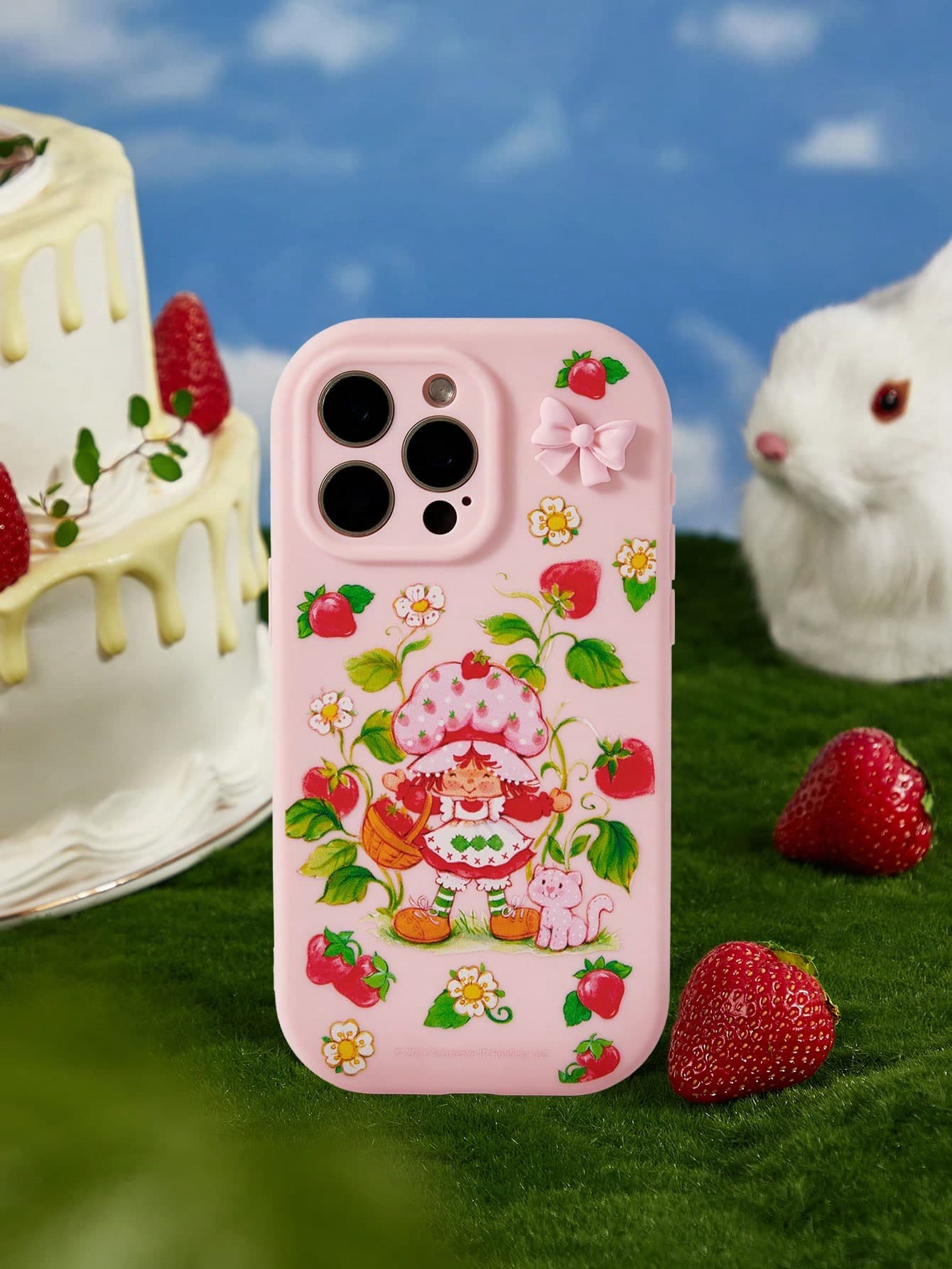 Strawberry Shortcake X SHEIN Strawberry Print Bowknot Shockproof Phone Case, Pink - Image 1