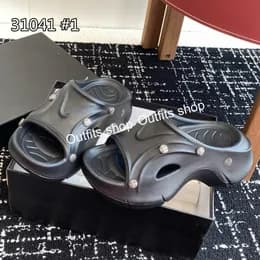 2025 Beach Slipper Thick Bottom Sandal Woman Sandal Beach Sandals Rubber Designer Shoes thumbnail 10