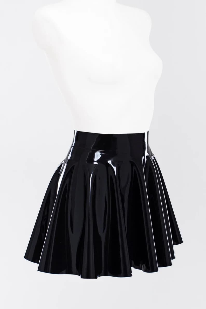 Latex fit and flare skirt - Image 1
