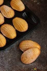 Ibili 820502 Plaque de 12 madeleines, Acier, Noir, 25,9 x 20,9 x 1,4 cm thumbnail 6