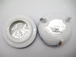 Essence of Europe Gifts Classic Victorian Themed Delft Blue Ceramic Vintage 2.5" Round Jewelry Box | GermanGiftOutlet thumbnail 3