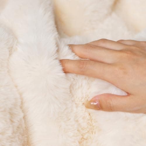 DREAMLANDING Couverture en fausse fourrure de lapin de luxe en peluche sherpa jetable réversible, chaude et douce en fourrure pelucheuse pour lit, canapé, sofa, décoration de la maison (crème, 100 x thumbnail 7