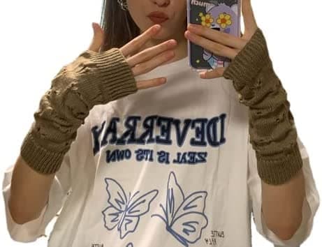Fairy Grunge Accessories: Ripped & Crochet Gloves - Grunge Aesthetic thumbnail 6