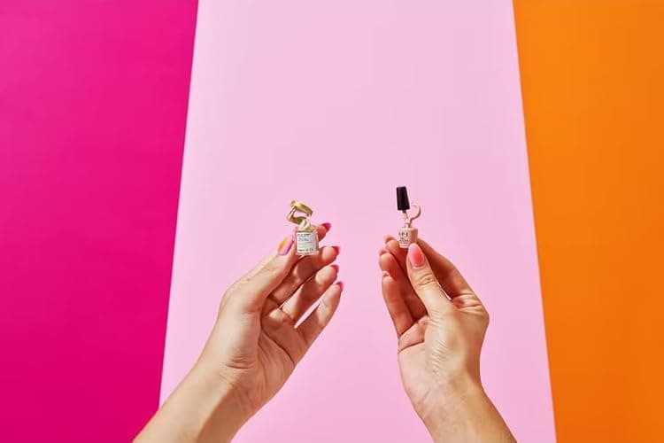 Mini Brands Ulta Beauty Series 1: Miniature Beauty Products - 5 Mini Replicas, 1 Mystery Capsule - Unisex, Ages 13+ thumbnail 2