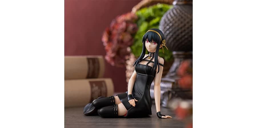 SEGA Spy x Family: Yor Forger PM Perching Figure - Image 1