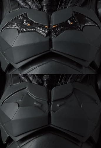 Batman (2022): The Batman MAFEX Action Figure thumbnail 5