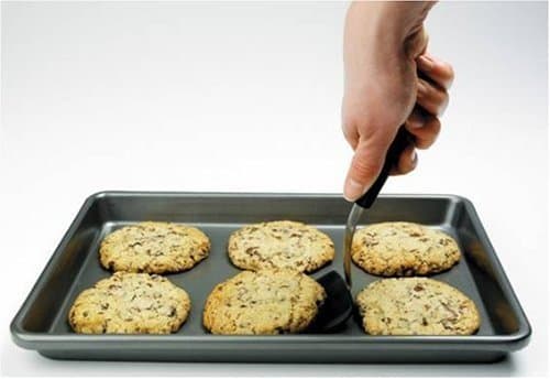 OXO Good Grips Silicone Cookie Spatula (2 Pack) thumbnail 3