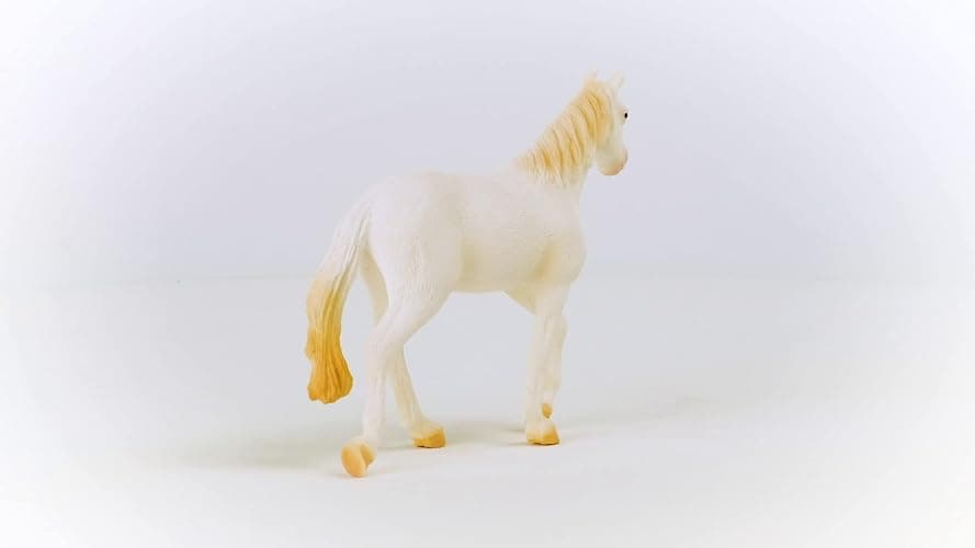 Schleich Farm World Camarillo Mare Horse Figurine - Realistic and Durable Farm Animal Toy Figure with Authentic Details, Fun and Imaginative Play for Boys and Girls, Gift for Kids Ages 3+ thumbnail 3