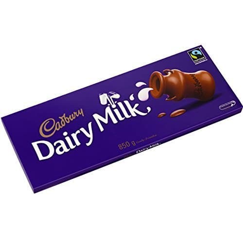 Cadbury Dairy Milk Chocolate Gift Bar, The Classic Creamy Taste, Perfect for Sharing or Gifting, Extra-Large, 850 g (Pack of 1) thumbnail 4