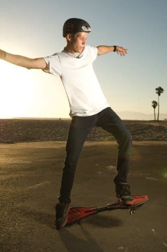 Razor RipStik Caster Board Classic Collection, 2 Wheel Skateboard with 360-degree Casters, for Kids,Teens and Adults thumbnail 7