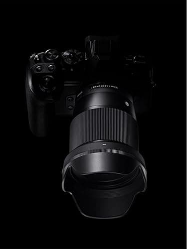 Sigma 16mm f/1.4 DC DN Contemporary Lens for Sony E (402965) Black thumbnail 4