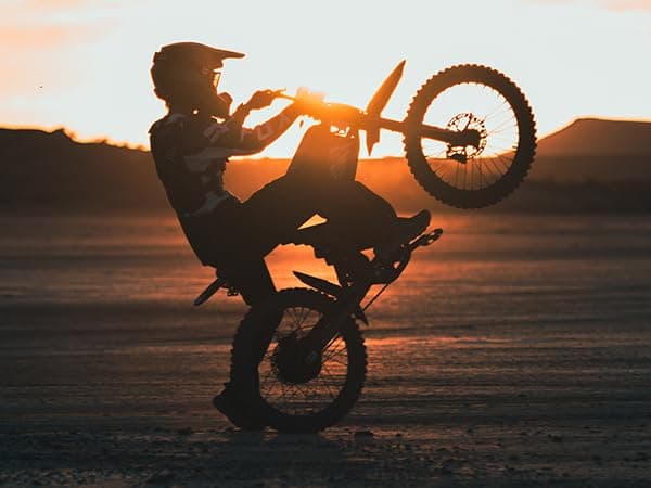Riding'times GT73 PRO Electric Dirt Bike for Adults, Upgraded 3000W 60V 50MPH 36AH Dual Battery Ebike Up to 85 Miles, 25" Motorcycle Tire, UL2849 All Terrain for Mountains, Snow, Sand thumbnail 8