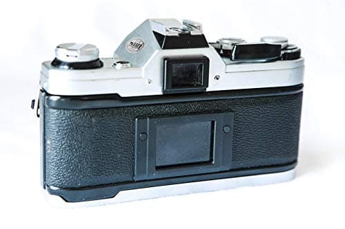 Vintage Canon AE-1 35mm SLR Camera with 50mm 1:1.8 Lens (Renewed) thumbnail 7