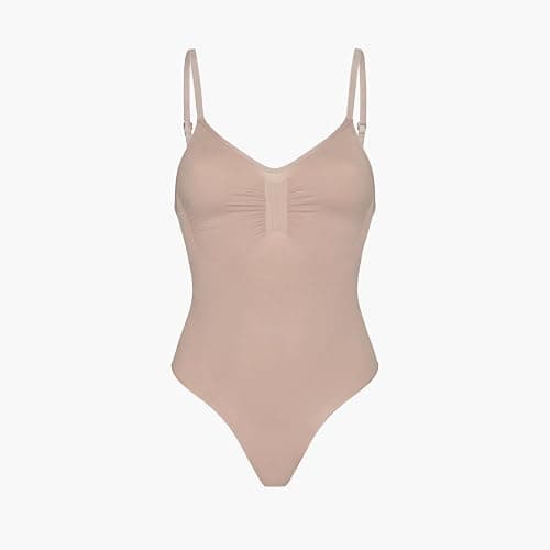 creamy fabrics Damen Figurformender Shapewear Bodysuit mit Slip-Rückenteil – Starke Kompression für Bauch & Taille – Nahtloser Body mit Po-Lifting & Verstellbaren Trägern thumbnail 9