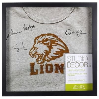 T-Shirt Display Frame - Image 1
