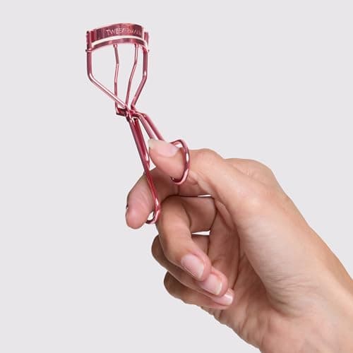 Tweezerman Tea Rose Eyelash Curler - Makeup Eyelash Tool for All Eye Shapes thumbnail 4
