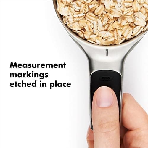OXO Good Grips 4 Piece Stainless Steel Measuring Cups with Magnetic Snaps thumbnail 6