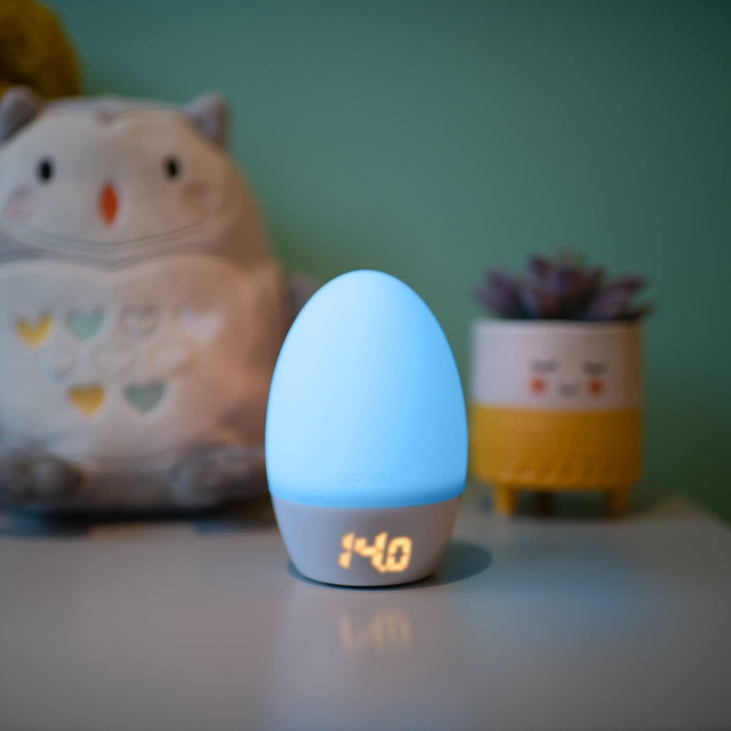 Tommee Tippee Groegg2 Digital Colour-Changing Nursery Thermometer and Nightlight, USB-Powered, Digital Temperature Display thumbnail 9