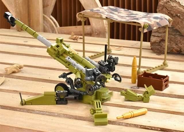 General Jim's US Army 155mm Howitzer Building Set – 258 Pieces – WWII Korea Vietnam Artillery Model – Army Green with Camouflage – Includes 2 Soldier Figures – Rotating Turret – Compatible Bricks thumbnail 2