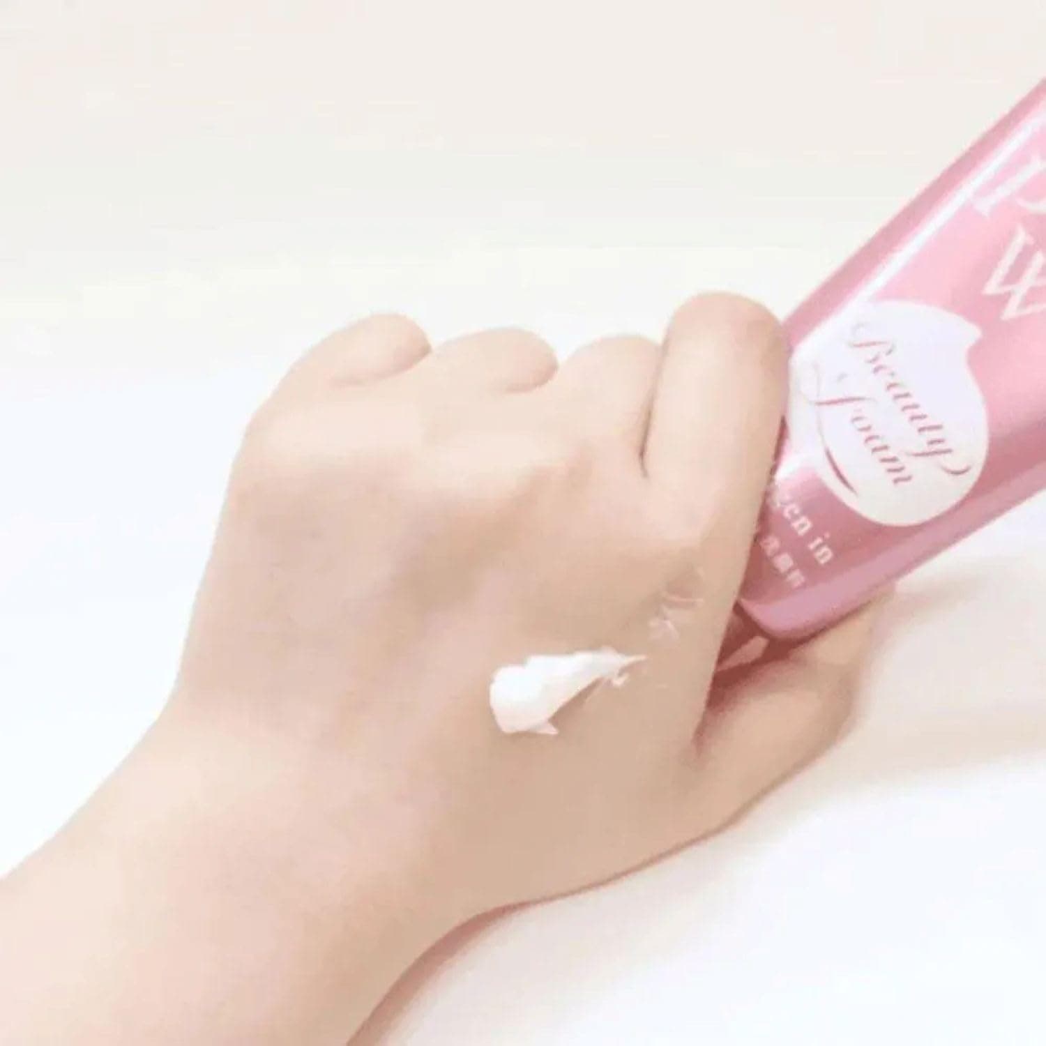 SENKA - Perfect Whip Collagen In - Espuma de Limpeza Facial 50g thumbnail 2