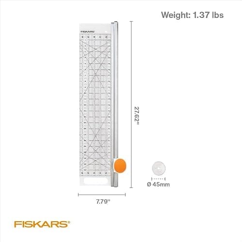 Fiskars Rotary Cutter and Ruler thumbnail 3