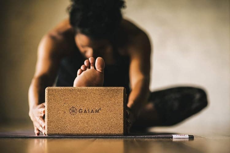Gaiam Cork Yoga Brick – thumbnail 2